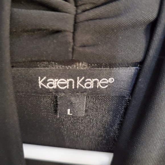 Top - Picture 3 of 4